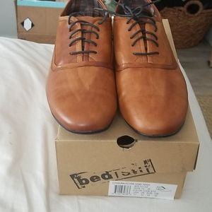 New leather Dress shoes